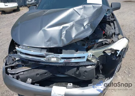 2010 Ford Focus Se z USA, uszkodzony, nr VIN 1FAHP3FN3AW218621